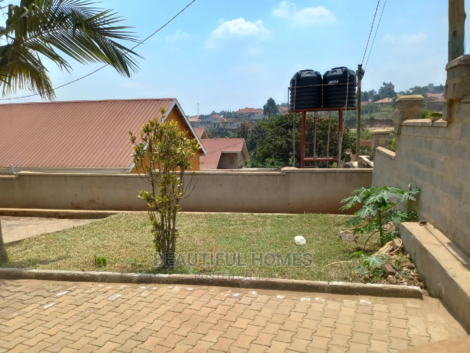 Furnished 3bdrm Bungalow in Kira Corporate for Sale
