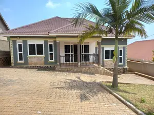 Furnished 3bdrm House in Kira Organised for Sale