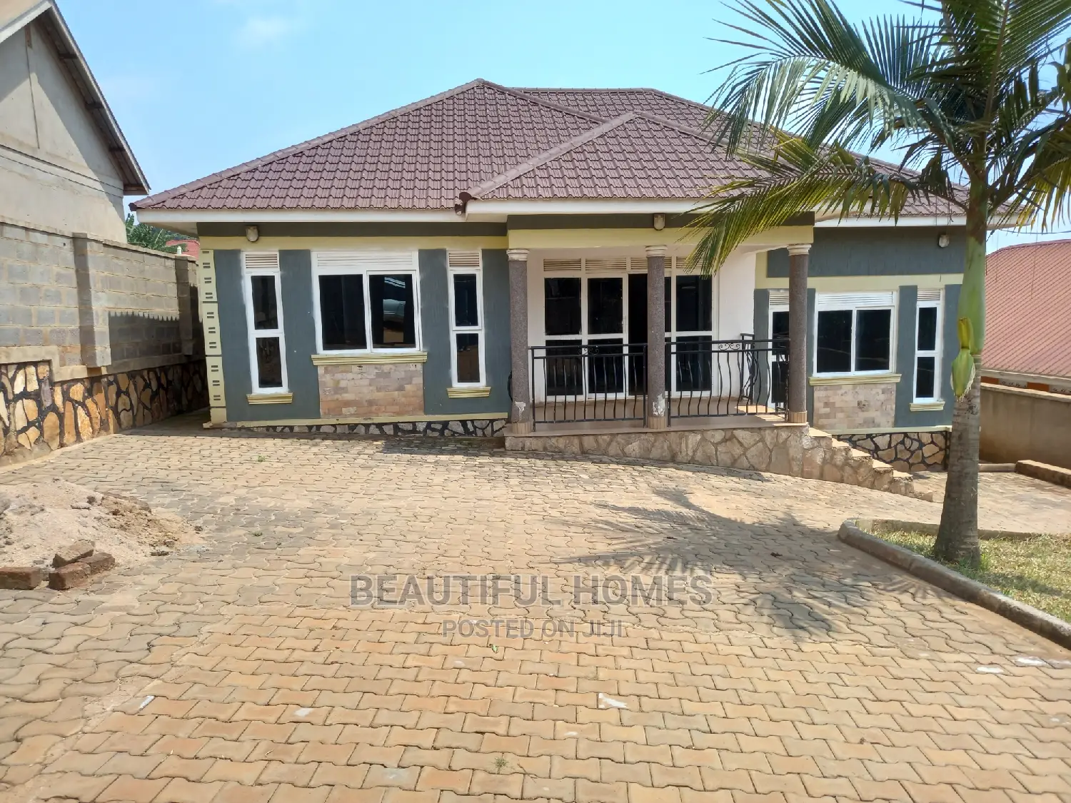 Furnished 3bdrm Bungalow in Kira Wealthy for Sale