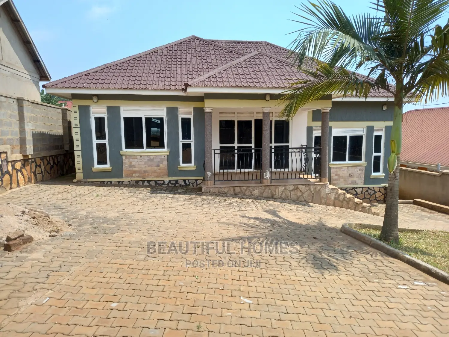 Furnished 3bdrm Bungalow in Kira Wealthy for Sale