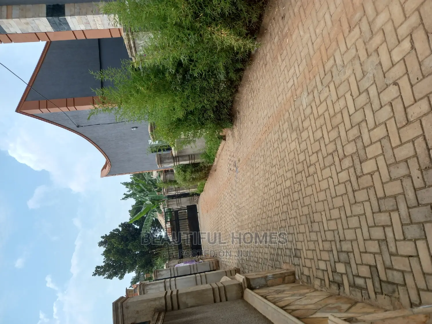 Furnished 3bdrm Maisonette in Najjera, Kira for Sale