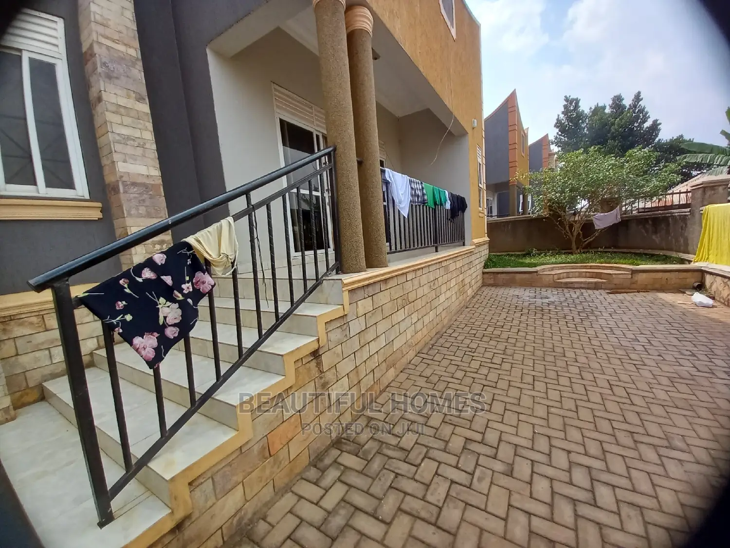 Furnished 3bdrm Maisonette in Najjera, Kira for Sale