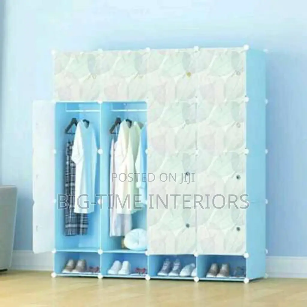 4column Plastic Wardrobe