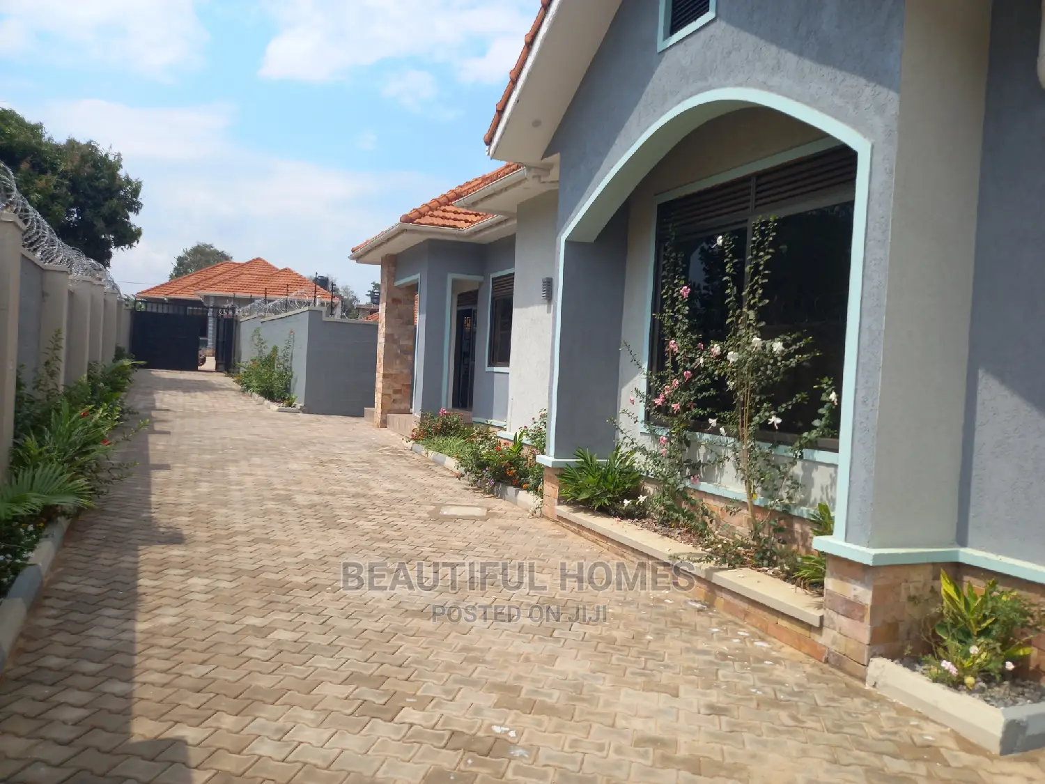 Furnished 4bdrm Bungalow in Kyanja Corporate, Central Division