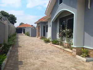 Furnished 4bdrm Bungalow in Kyanja Corporate, Central Division
