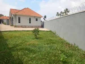 Furnished 4bdrm House in Kyanja Rich, Central Division for Sale