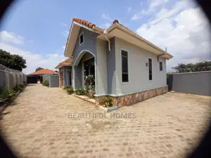 Furnished 4bdrm Bungalow in Kyanja Gorgeous, Central Division for Sale