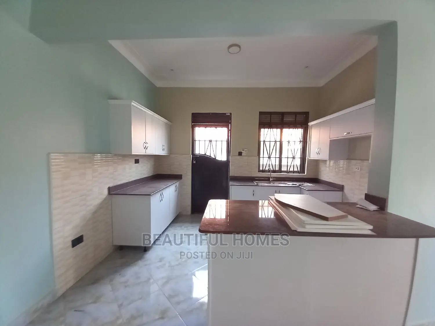 Furnished 4bdrm House in Kyanja, Central Division for Sale