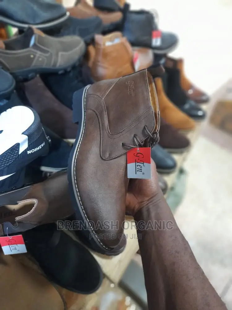 G. Ten Boots