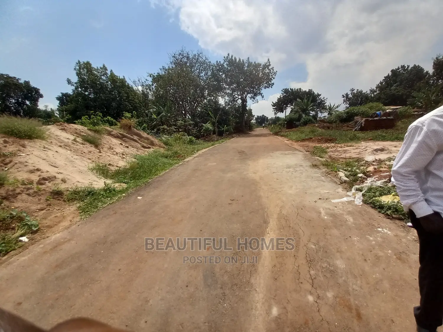 Furnished 4bdrm Bungalow in Kyanja, Central Division for Sale
