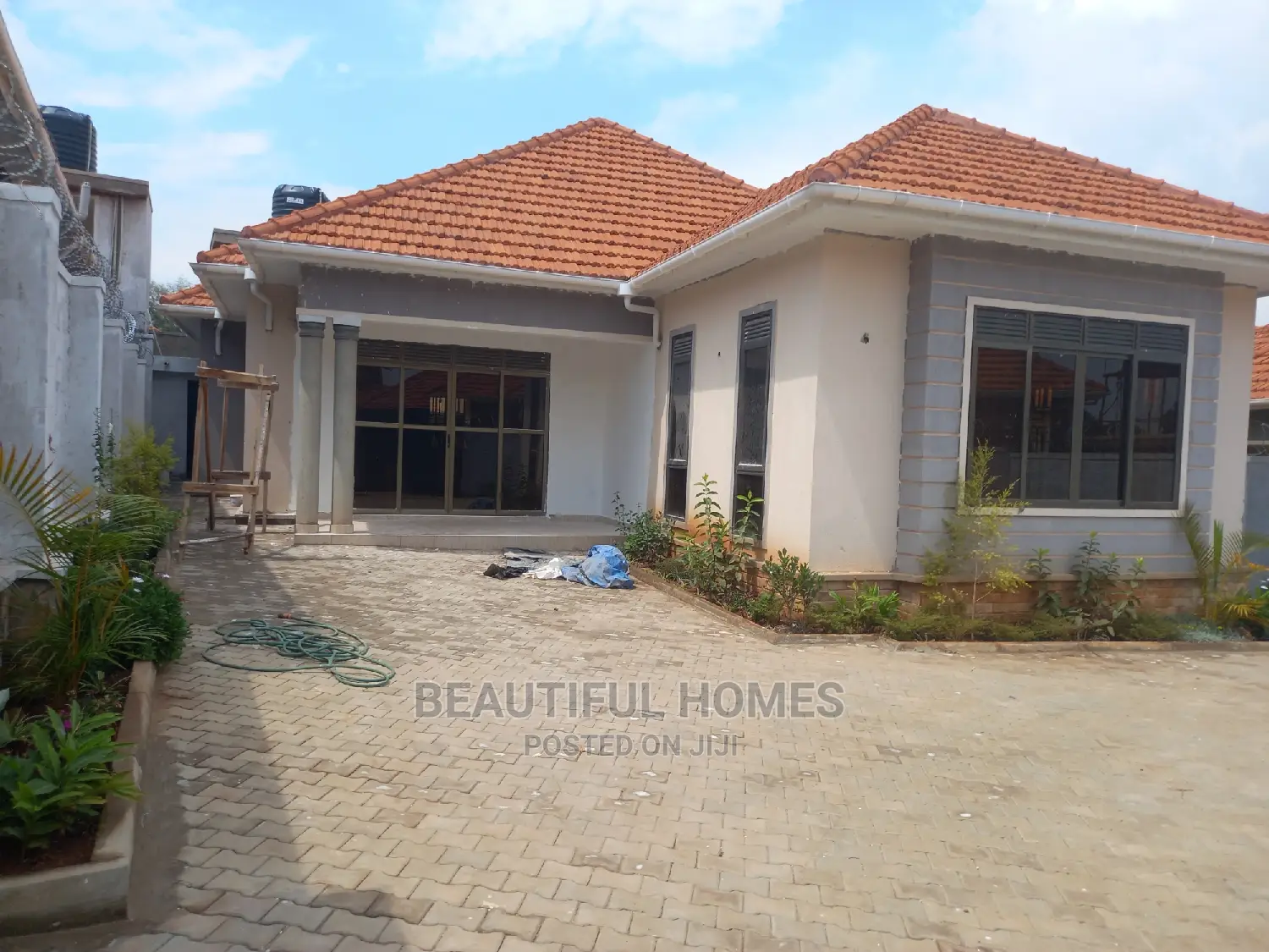 Furnished 4bdrm House in Kyanja Classy, Central Division for Sale