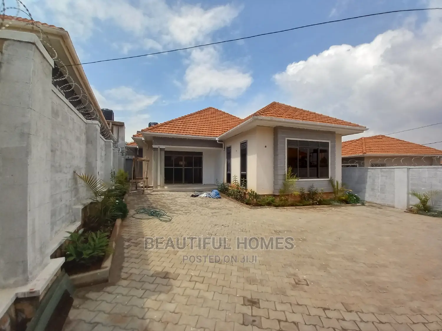 Furnished 4bdrm House in Kyanja, Central Division for Sale