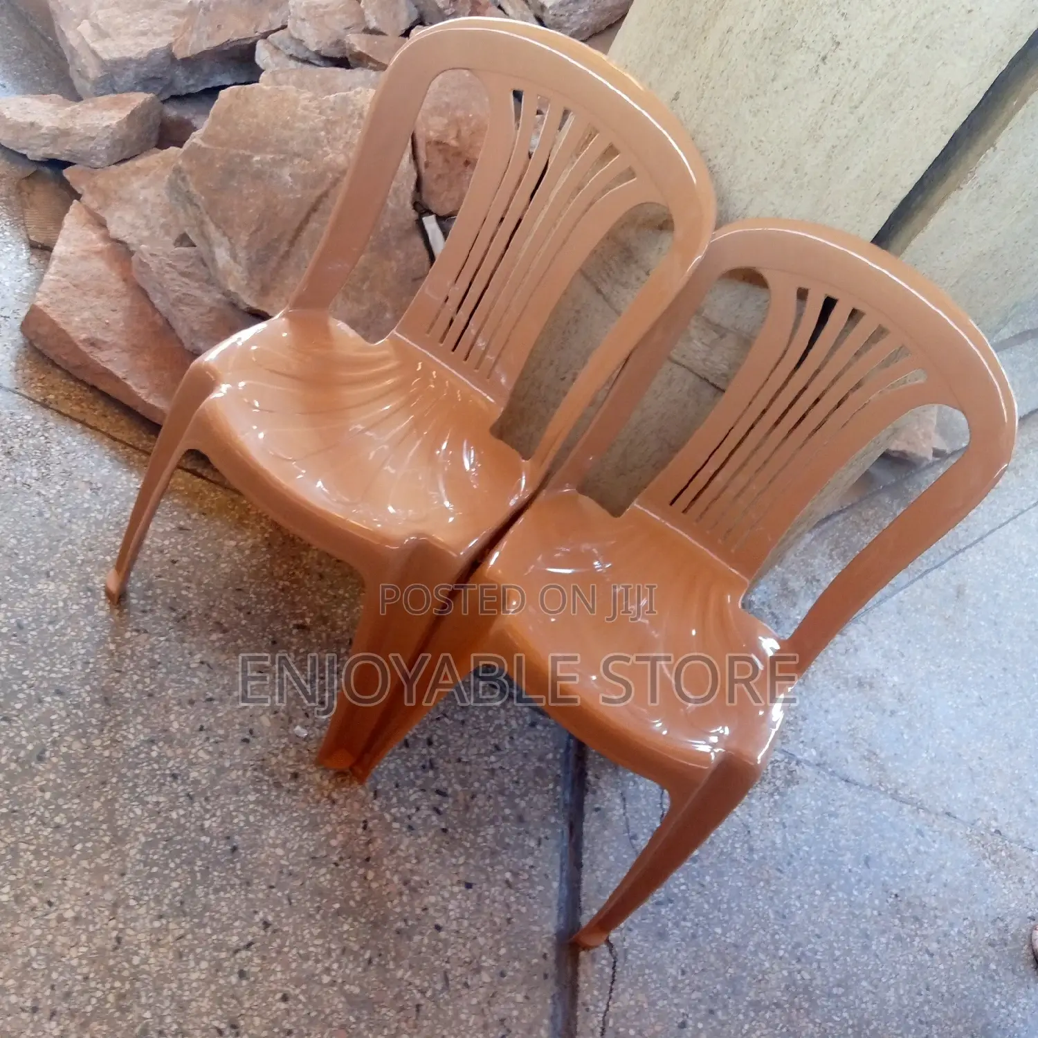 Plastic Mukwano Armless Chair