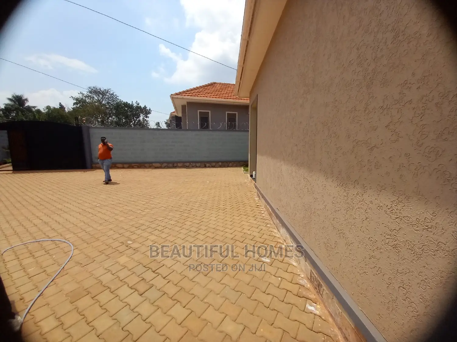 Furnished 4bdrm Bungalow in Kyanja Corporate, Central Division