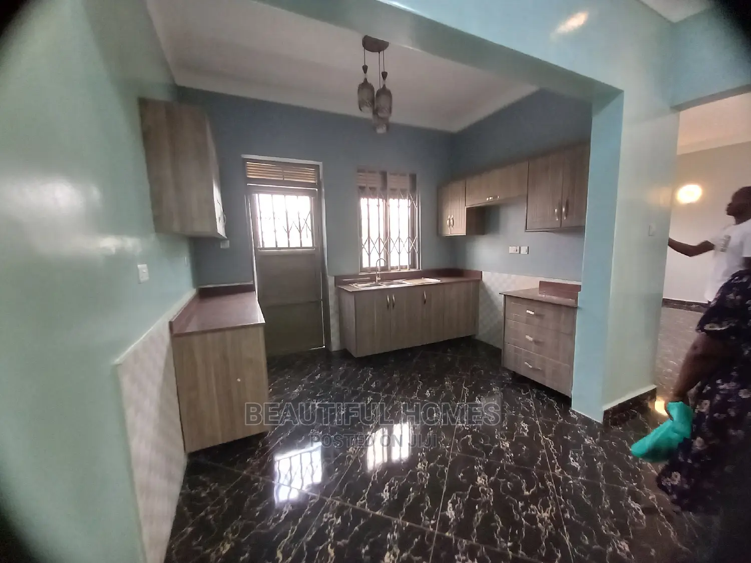 Furnished 4bdrm Maisonette in Kyanja, Central Division for Sale