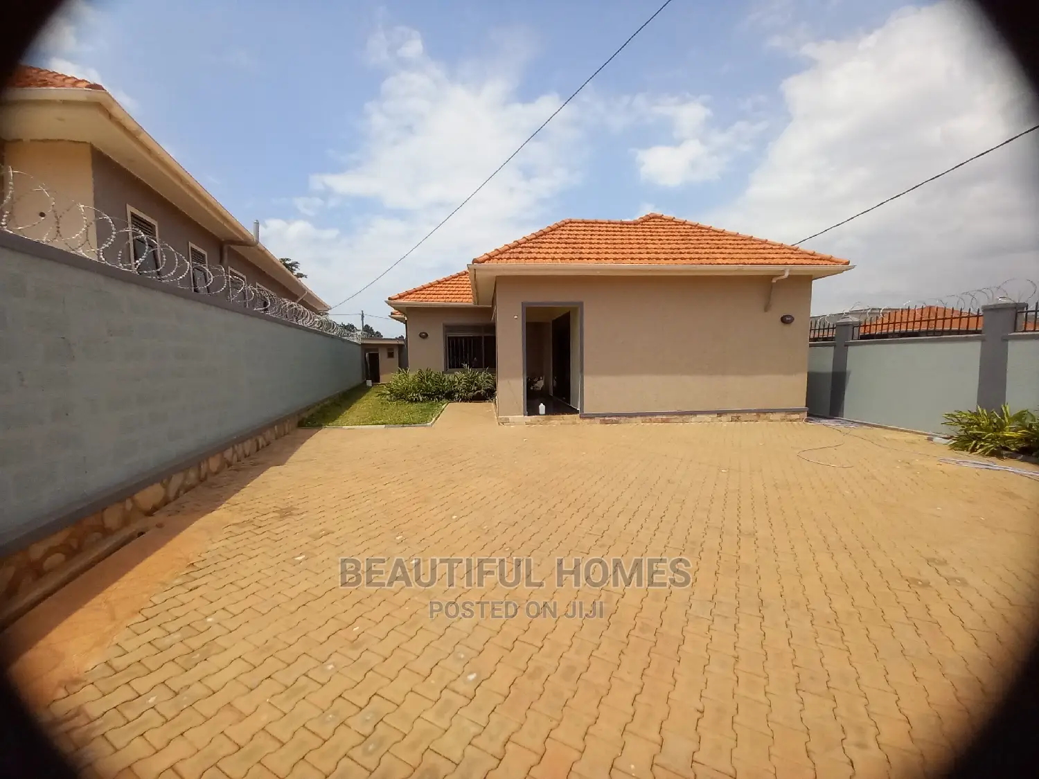 Furnished 4bdrm House in Kyanja Posh, Central Division for Sale