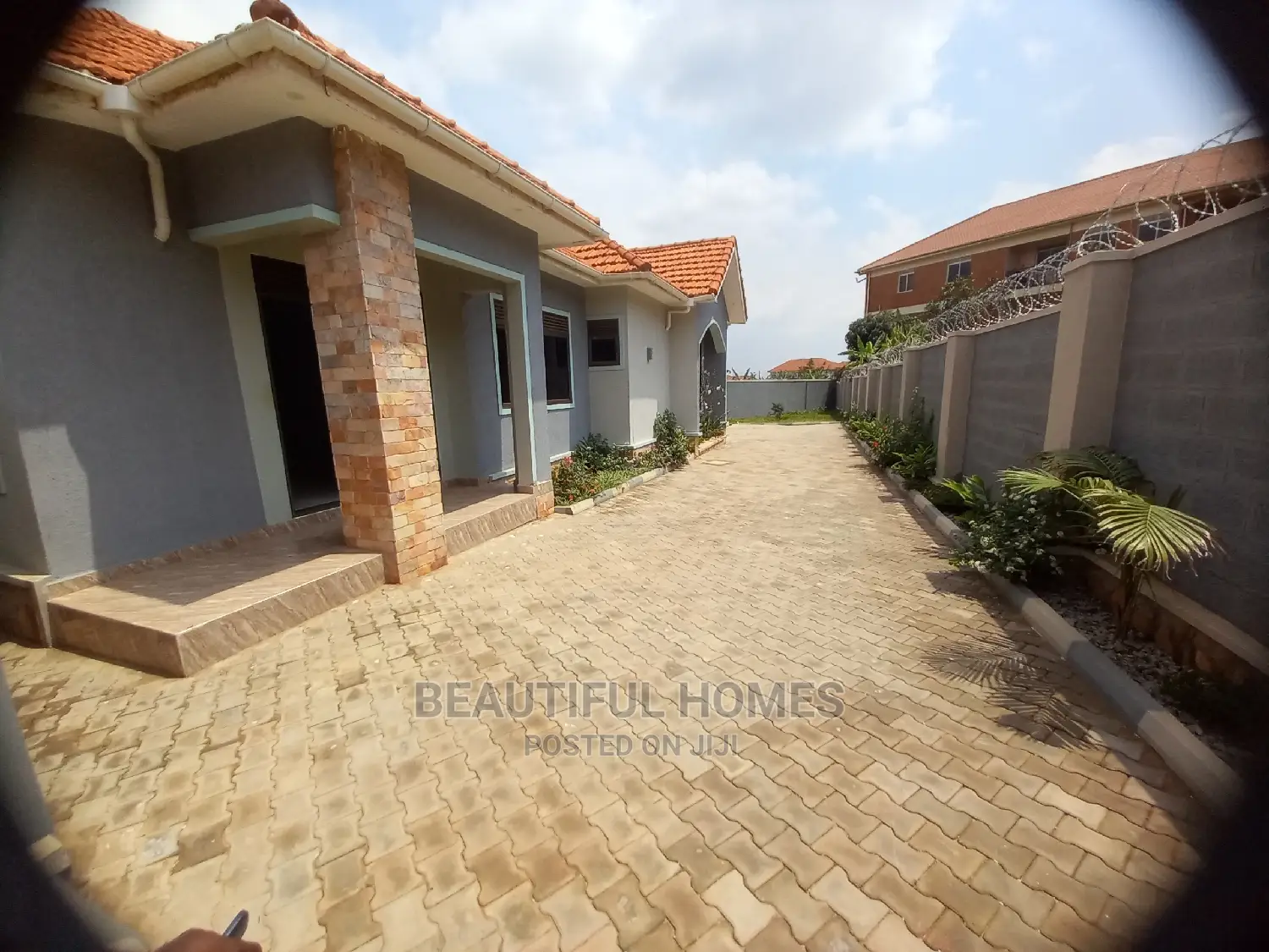Furnished 4bdrm House in Kyanja, Central Division for Sale