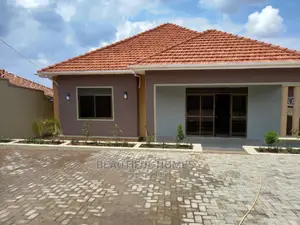 Furnished 4bdrm Maisonette in Kyanja Executive, Central Division