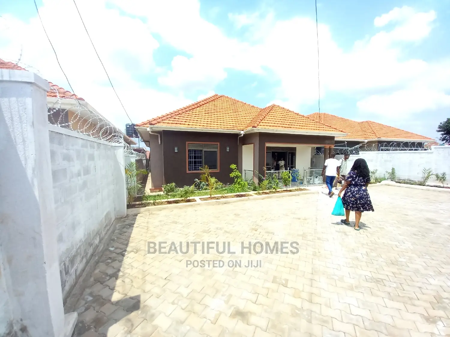 Furnished 4bdrm Bungalow in Kyanja, Central Division for Sale