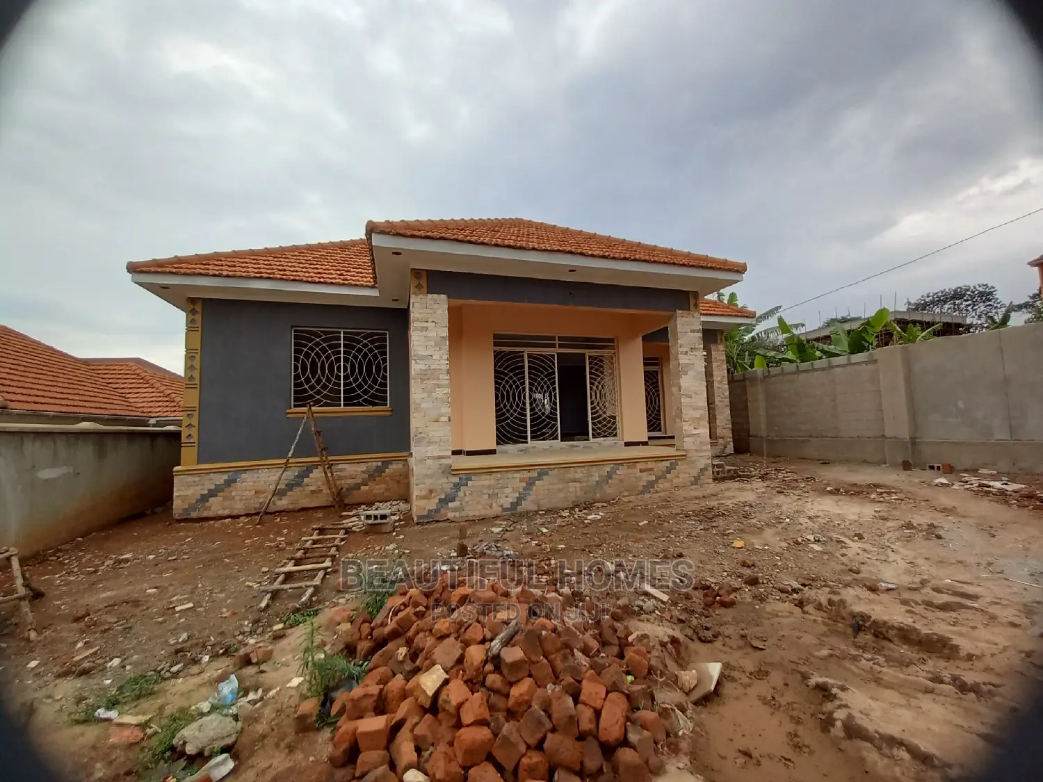 Furnished 4bdrm Bungalow in Namugongo, Central Division for Sale