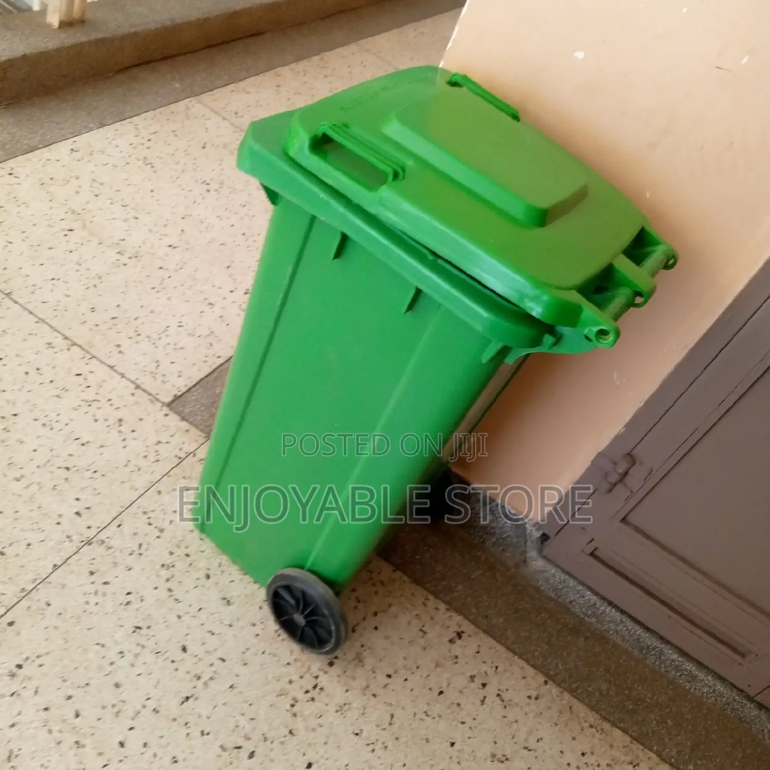 Plastic Dust Bins 120ltr