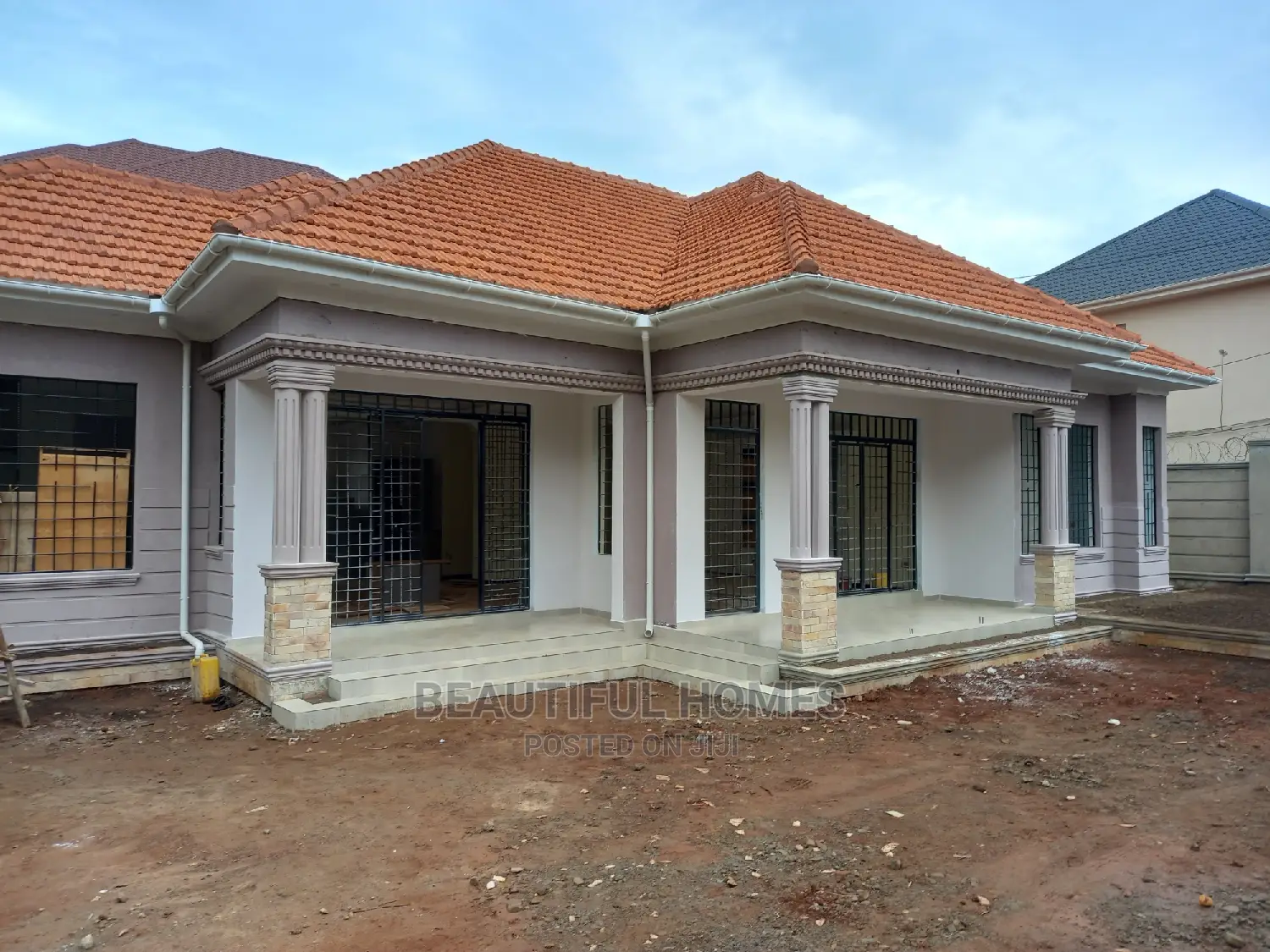 Furnished 4bdrm House in Kira Executive for Sale