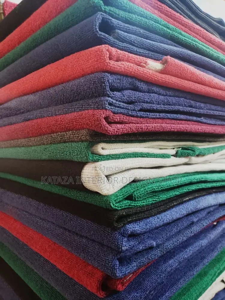Woolen Carpets(Wall to Wall Carpets)