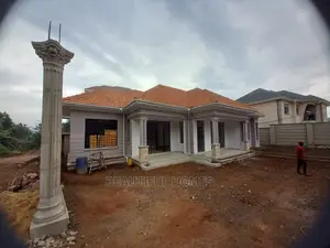 Furnished 4bdrm House in Kira for sale