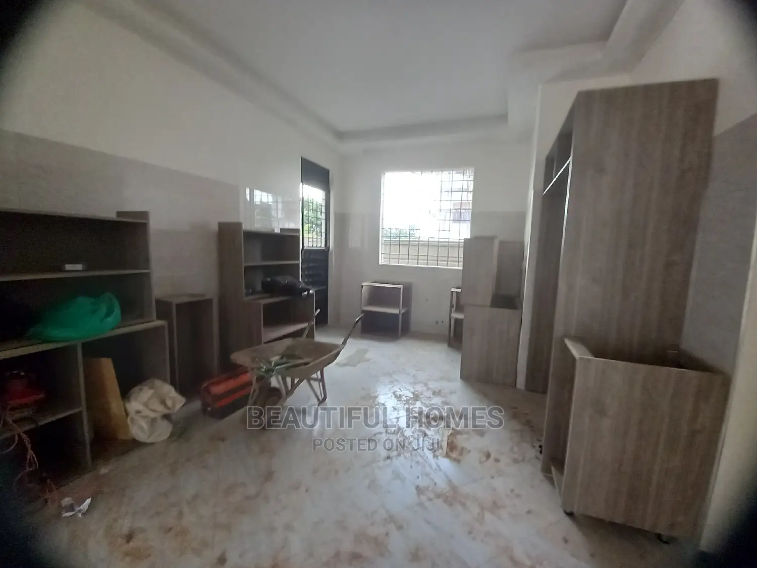 Furnished 4bdrm House in Kira Mamerito Road for Sale
