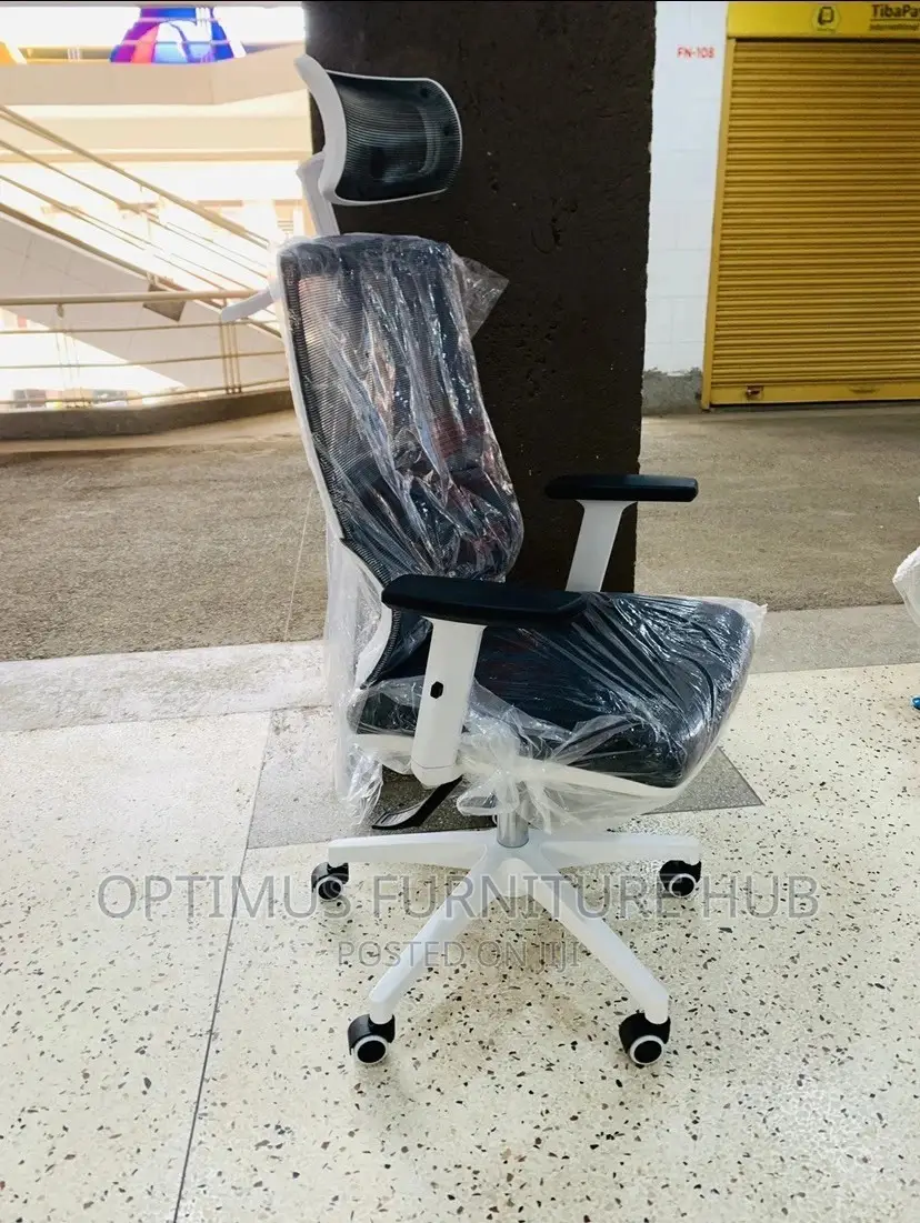 Mesh Chair (White Bird )