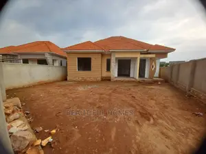 Furnished 4bdrm Bungalow in Kira Corporate for Sale