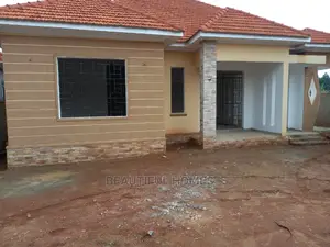 Furnished 4bdrm Bungalow in Kira Corporate for Sale