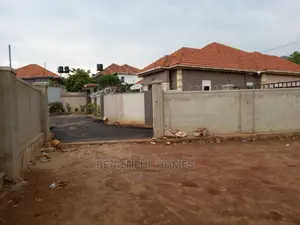 Furnished 4bdrm House in Kira Mamerito for Sale