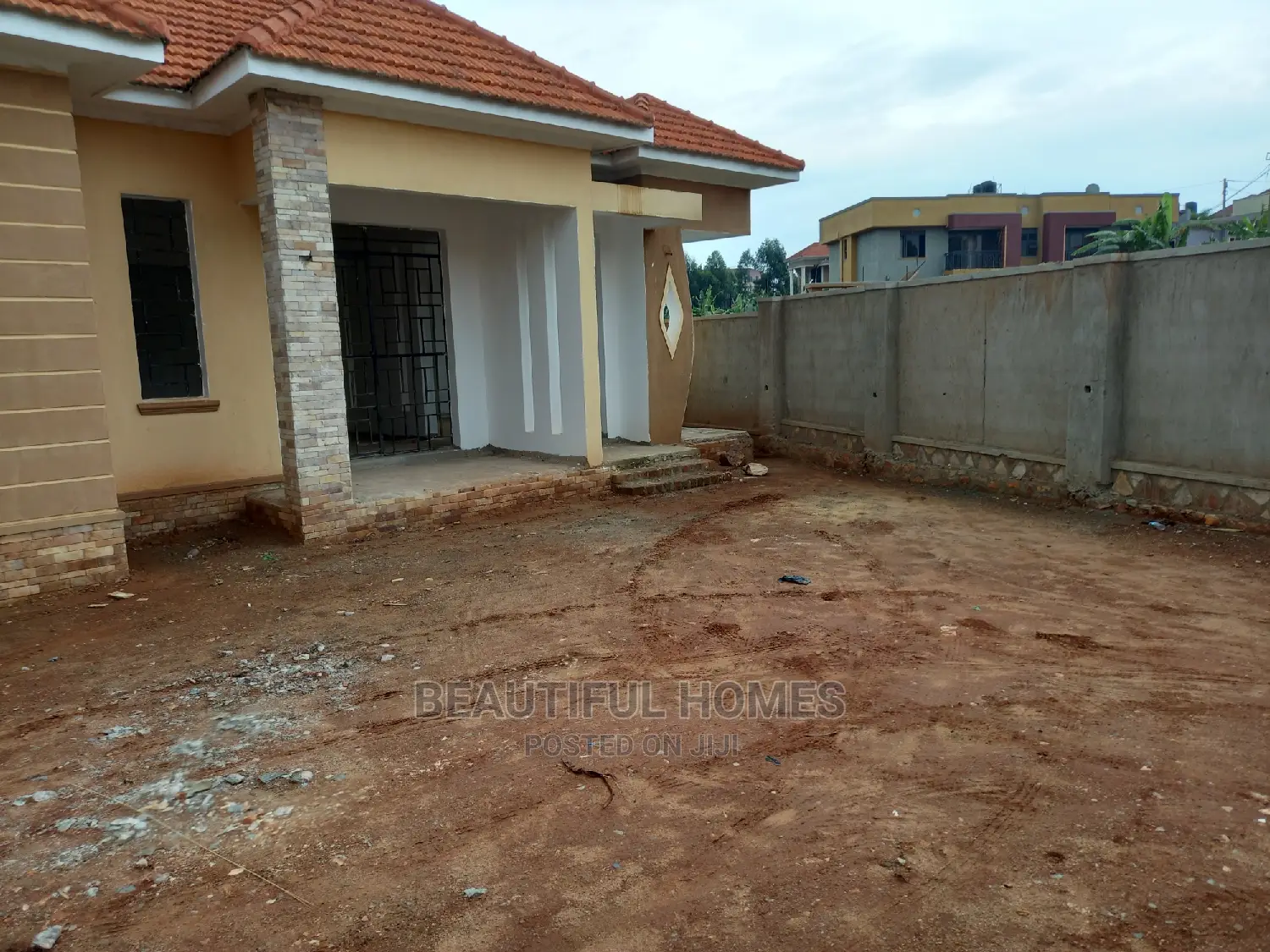 Furnished 4bdrm House in Kira Mamerito for Sale