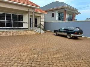 Furnished 4bdrm House in Kira for Sale