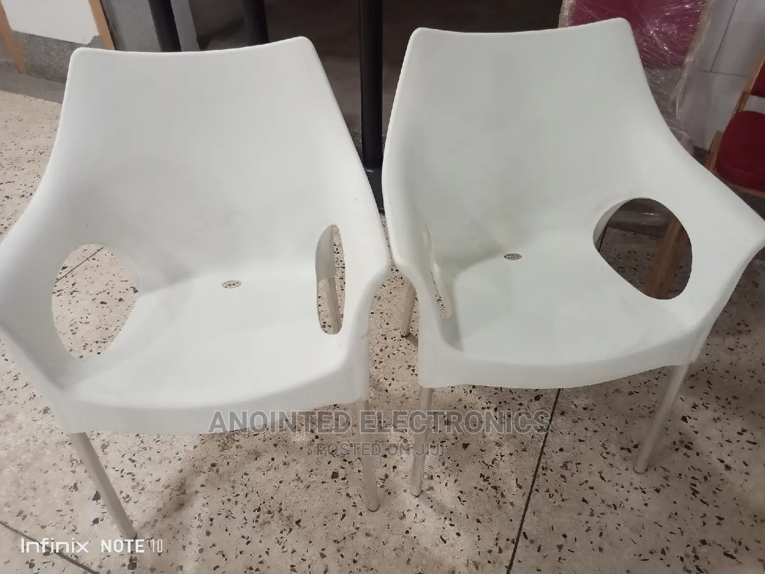Plastic White Chairs