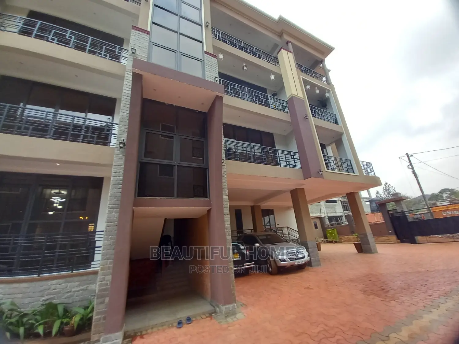 Furnished 2bdrm Block of Flats in Kyanja, Central Division for Sale