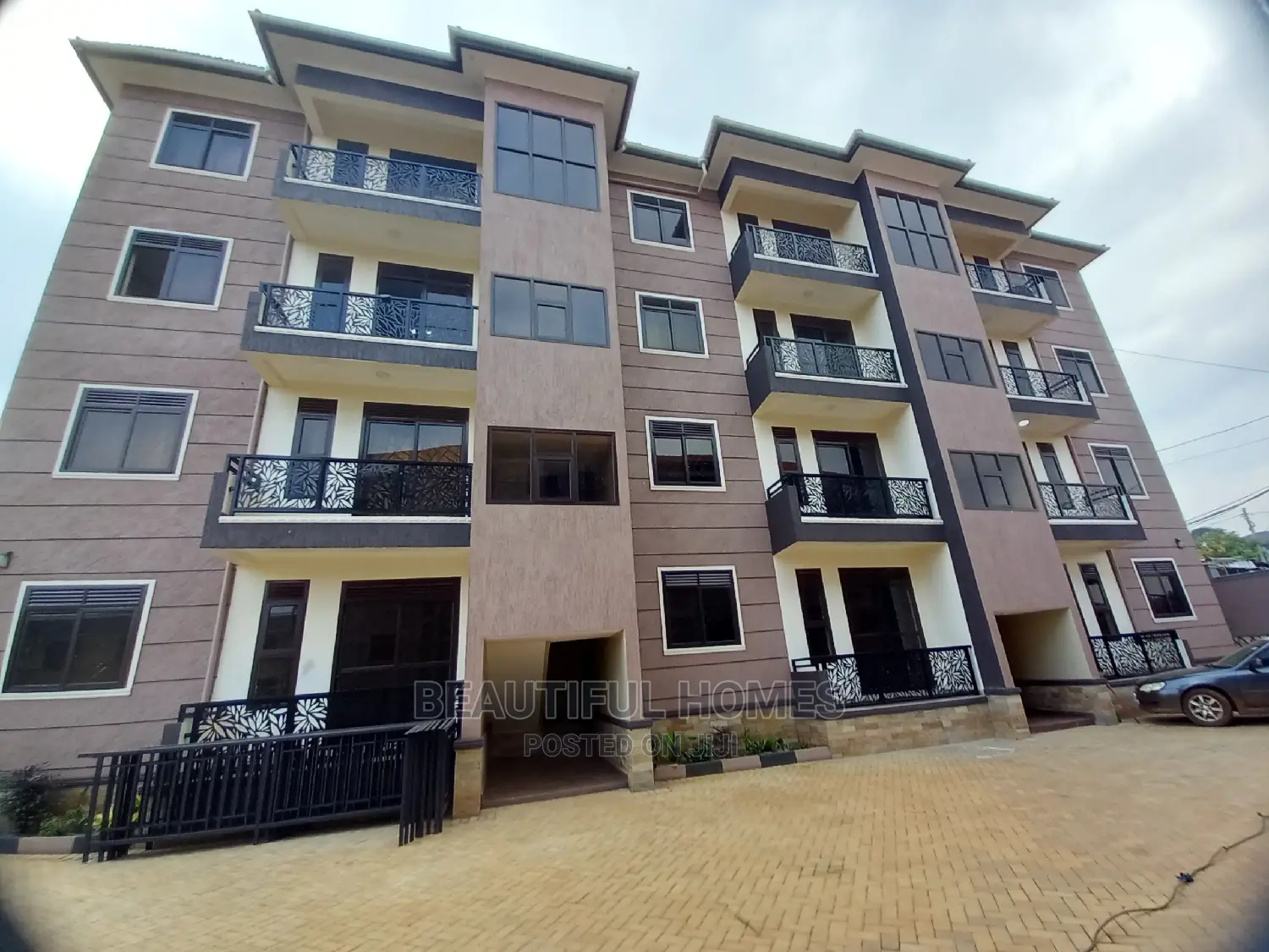 Furnished 2bdrm Block of Flats in Kyanja High Class, Central Division
