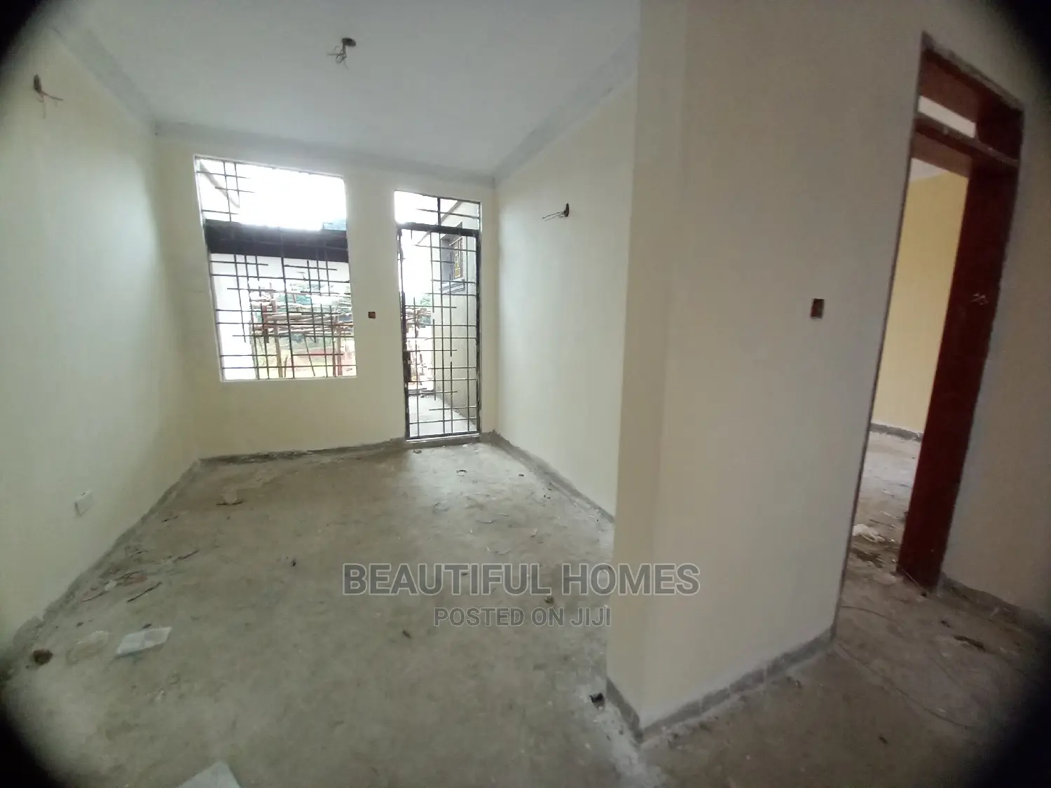 Furnished 6bdrm House in Kyanja Corporate, Central Division for Sale