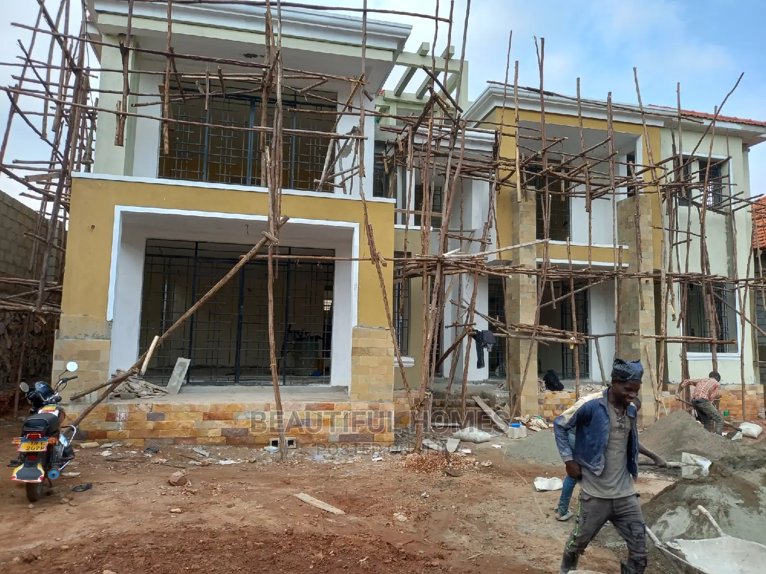 Furnished 6bdrm Mansion in Kyanja, Central Division for Sale