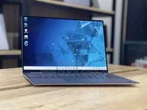 New Laptop Dell XPS 13 9360 32GB Intel Core I7 SSHD (Hybrid) 1T