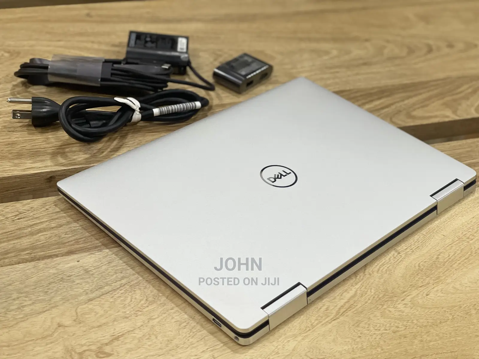 New Laptop Dell XPS 13 9360 32GB Intel Core I7 SSHD (Hybrid) 1T