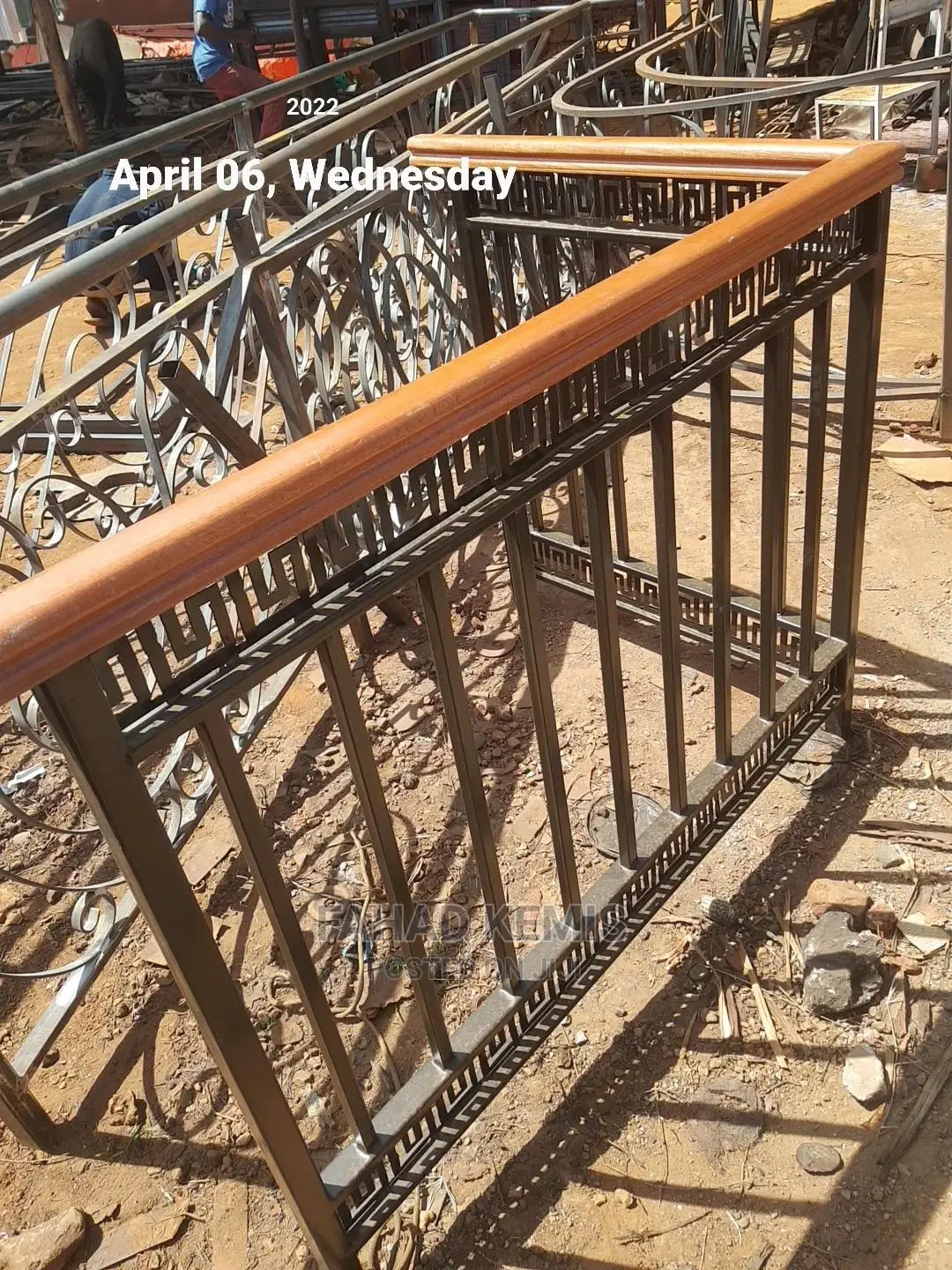 Wooden Balcony Railings (Wood and Metal)