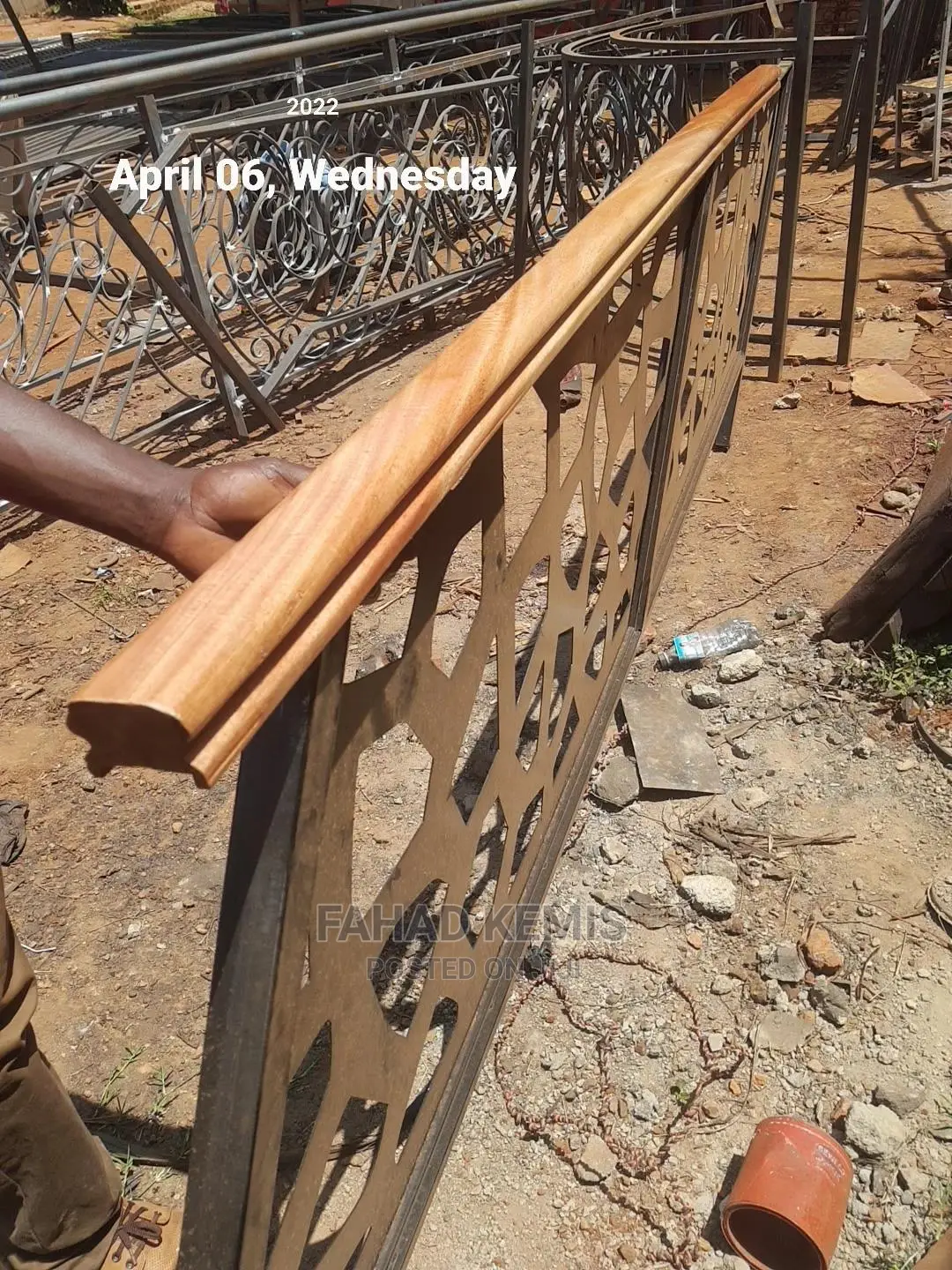 Wooden Balcony Railings (Wood and Metal)