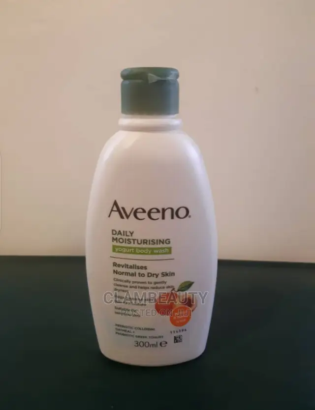 Aveeno Daily Moisturising Yogurt Body Wash Sensitive Skin
