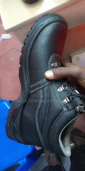 Delta Plus Safety Shoes(Safety Boots ,Safety Shoes