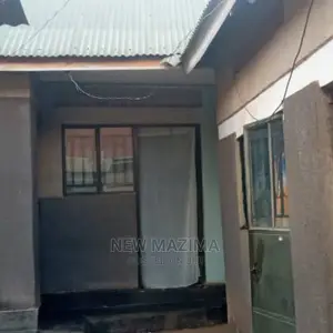4bdrm House in Makindye Boston, Central Division for Sale