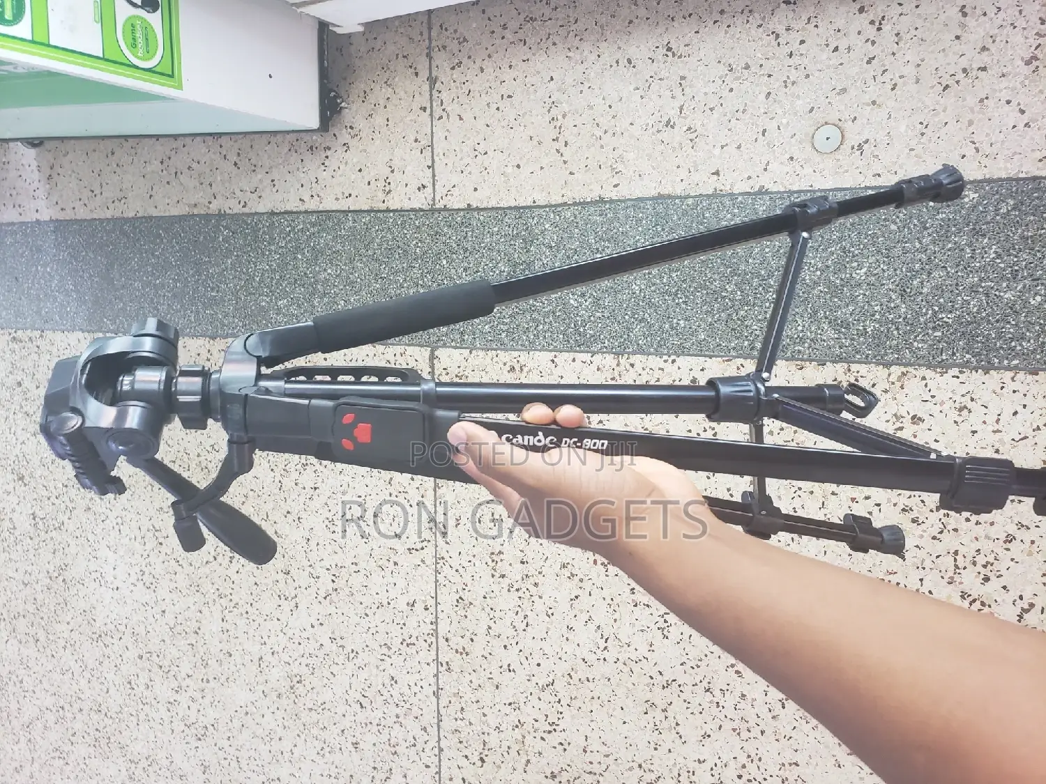 Camera Tripod Dc 800