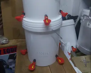 Chicken Bucket Drinker 1
