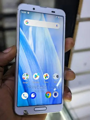 Sharp Aquos Sense 3 SHV45 64 GB Silver